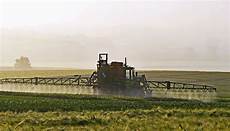 Agricultural Spraying Machineries