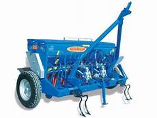 Borored Hoeing Machine