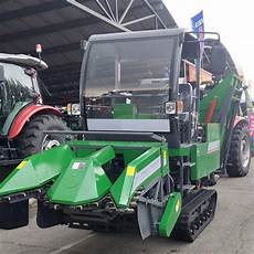 Corn Harvesting Machines