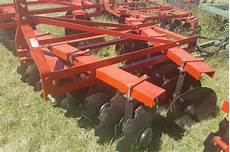 Disc Harrows With Hydraulic Lift