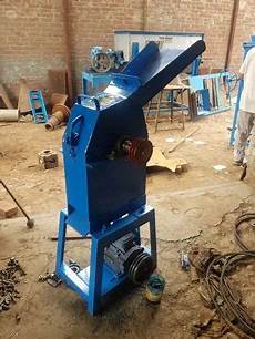 Feed Grinder