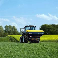Fertilizer Spreader Mounted Type