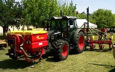 Fertilizer Spreader Mounted Type