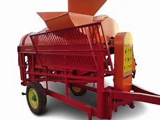 Groundnut Threshers