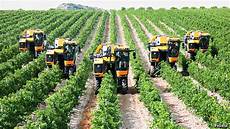 Harvesting Machineries