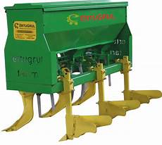 Hoe Machine With Fertilizer
