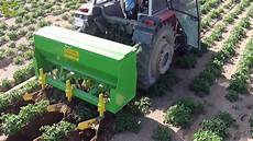Hoe Machine With Fertilizer