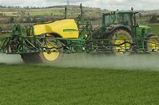 Hoe Machinery And Sprayer