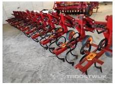 Hoeing Fertilizer Machines