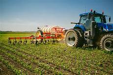 Hoeing Machines With Fertilizer Box