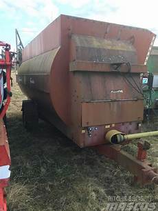 Mixer Feeders