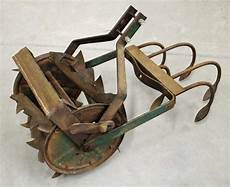 Push Cultivator