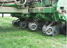 Single Disc Fertilizer Spreader
