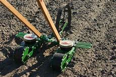 Spreader And Hoe Machines