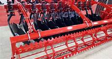 Stubble Type Cultivator With Compression Spring