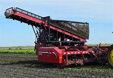Sugar Beet Harvester