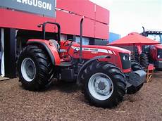 Tractor Massey Ferguson