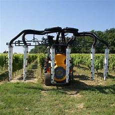Trailed Sprayer High Wheel With Electronic Control Unit